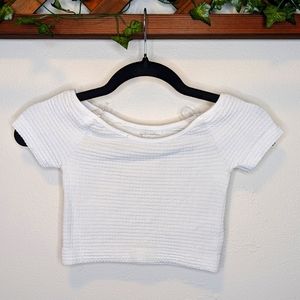 Small By Together Gauze Cropped Short Sleeve Top